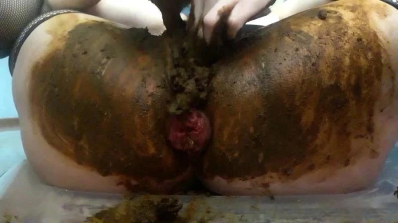 Anal Prolapse In Shit - Toilet  (2024) [FullHD]