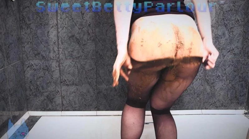 Shit and Piss after Hard Work - DirtyBetty  (2024) [FullHD]